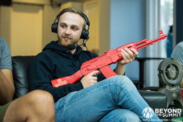n0thing professional player on CS:GO
